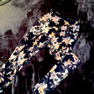 Victorias Secret Floral Leggings